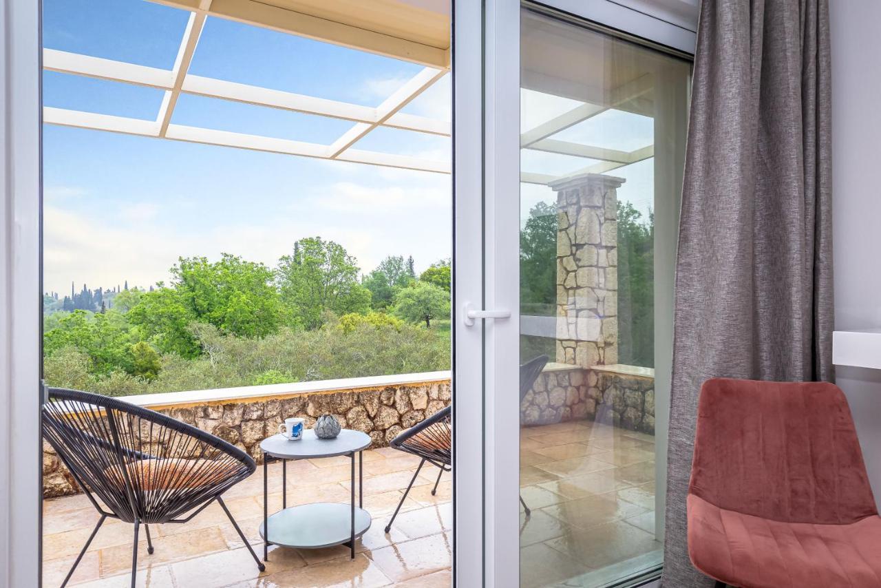 Nightingale Villa & Suites Corfu Gazátika Exteriér fotografie